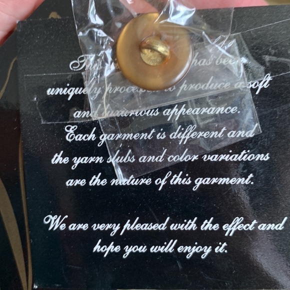 NWT Mureli Pure Silk Metallic Gold Feather Print Retro Bomber Jacket - Picture 12 of 13